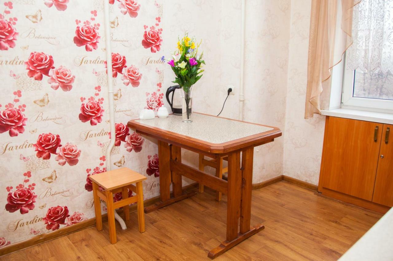 Apartment On Stalevariv Street 7 Zaporizhia Екстериор снимка
